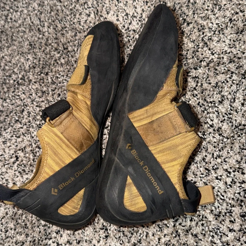 Black Diamond Rock Climbing Shoes Gold Women’s Size 10